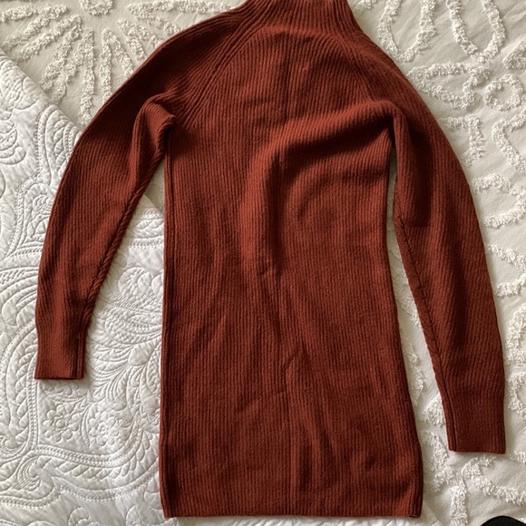 A&F Long Sleeve Mini Sweater Dress - Picture 2 of 5
